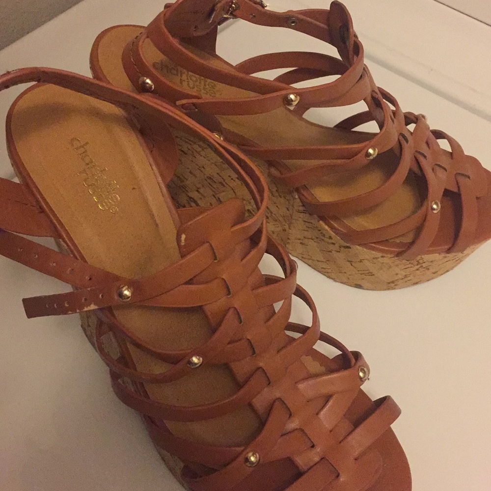 Brown wedges